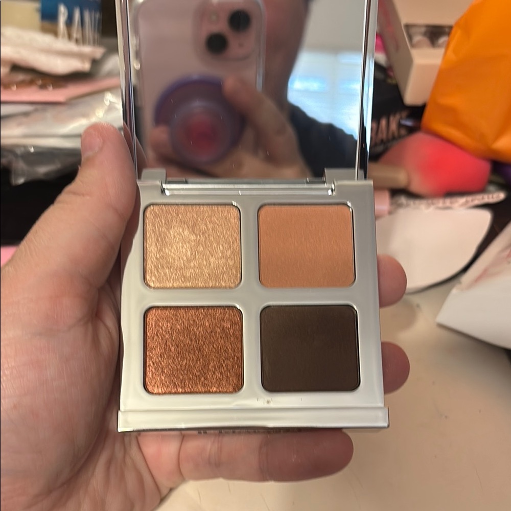 MK Silver Compact Mirror - Picture 2 of 3